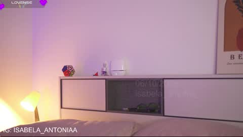    online show from 12, 10, 2025