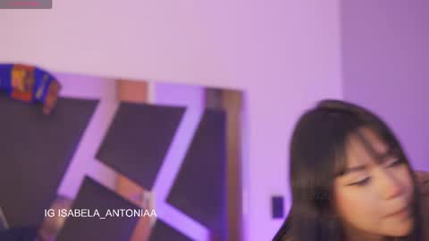    online show from 5, 4, 2026