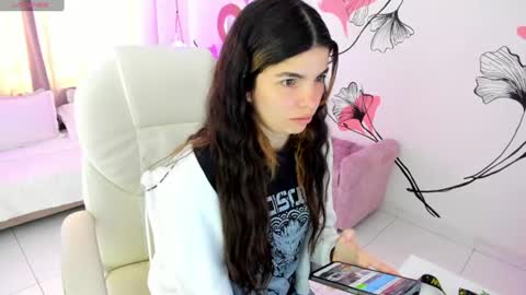 isabela_fiorelli online show from 13, 6, 2026