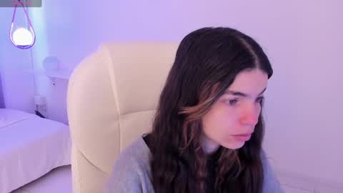 isabela_fiorelli online show from 4, 7, 2026