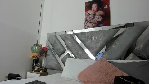 Mommy Isa online show from 11, 2, 2026