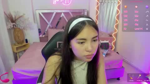 ISABELA  online show from 18, 11, 2025