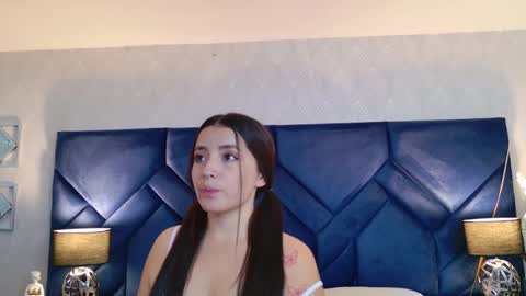 Snapshot of isabelacampbell_ chatting on 18, 5, 2026 IsabelaCampbell online show from 18, 5, 2026