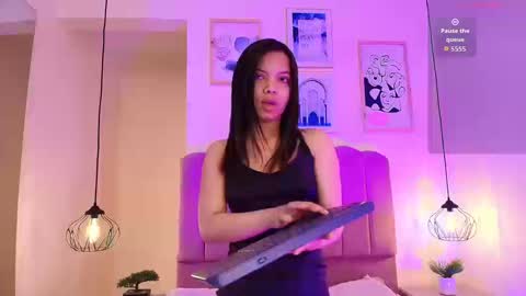 Snapshot of isabelgh_ chatting on 19, 9, 2025 isabelgh_ online show from 19, 9, 2025