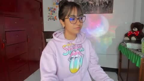 Snapshot of isabella22_1 chatting on 7, 2, 2025 Isabella22 1 online show from 7, 2, 2025