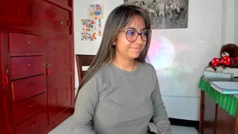 Snapshot of isabella22_1 chatting on 10, 2, 2025 Isabella22 1 online show from 10, 2, 2025