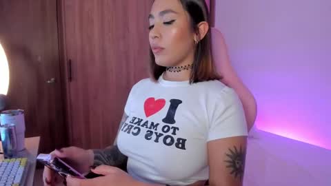 Isa...  online show from 25, 1, 2025