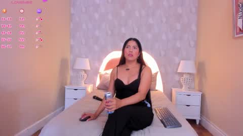 isabella__milf online show from 28, 3, 2026