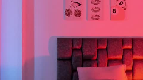 Isabella Moon9 online show from 28, 3, 2026