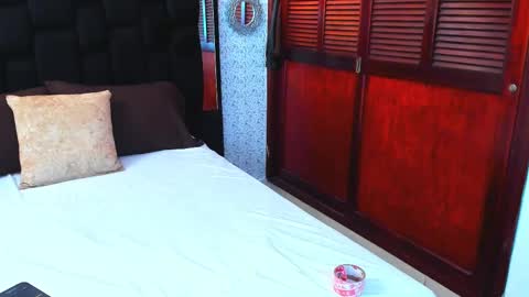 Snapshot of isabella_queen8 chatting on 22, 2, 2025 Isabella Your Queen online show from 22, 2, 2025