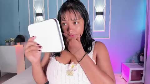 Snapshot of isabella_zc chatting on 25, 7, 2026 isabella zc online show from 25, 7, 2026
