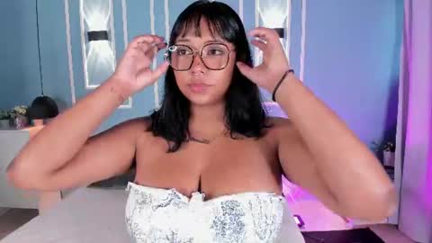 Snapshot of isabella_zc chatting on 26, 7, 2026 isabella zc online show from 26, 7, 2026