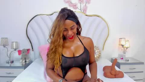 Isabella  online show from 22, 2, 2025