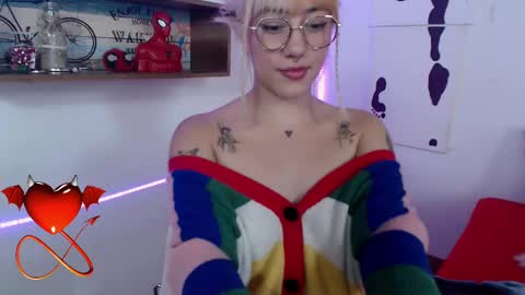 Snapshot of isabellakoff chatting on 12, 2, 2025 Tati - online show from 12, 2, 2025