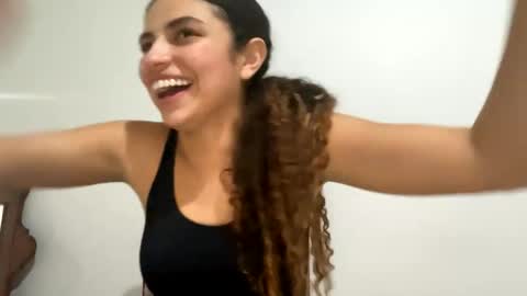 Snapshot of isabellakoffs chatting on 27, 12, 2024 Isabella.. back again online show from 27, 12, 2024