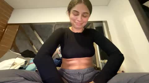 Isabella.. back again  online show from 15, 4, 2026