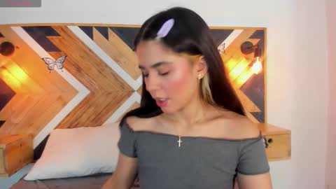 Isabella  online show from 8, 10, 2025