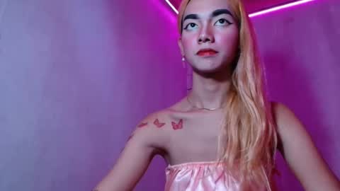 isabellatx online show from 19, 4, 2026