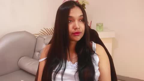   online show from 27, 2, 2026