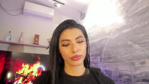 Snapshot of isabellefoxx chatting on 15, 1, 2025 Isa online show from 15, 1, 2025