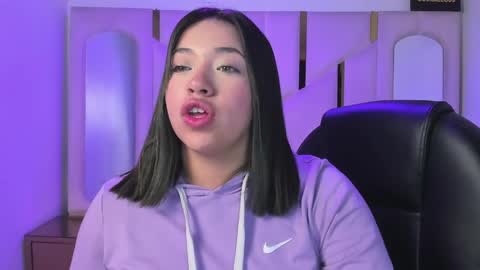 isabellrodriguez18 online show from 6, 4, 2026