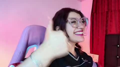 Snapshot of isaferrer06 chatting on 16, 6, 2026 Isabella Ferrer online show from 16, 6, 2026