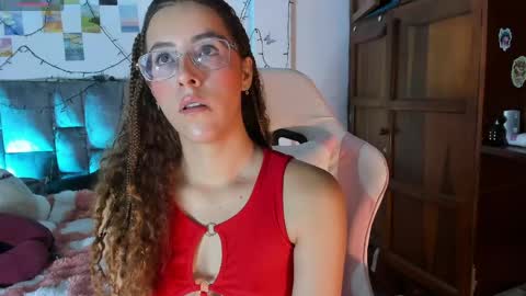 Snapshot of isangel_ chatting on 9, 6, 2026 Isabela online show from 9, 6, 2026