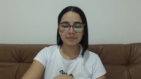 Emma online show from 4, 10, 2025