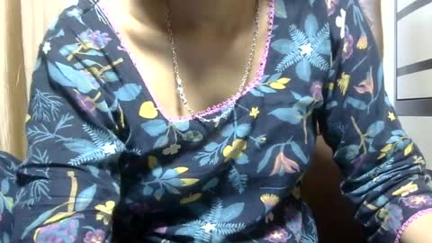 ishika_ishu online show from 1, 7, 2026