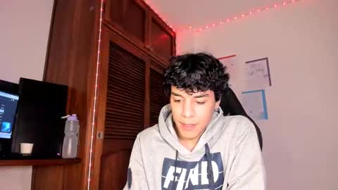 Isidro online show from 9, 3, 2025