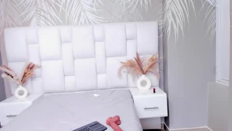 ISIS  online show from 24, 2, 2025