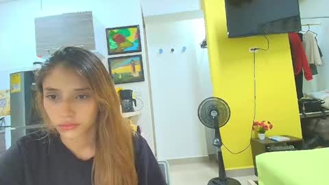 Snapshot of isis_pink chatting on 14, 5, 2026 Alaya online show from 14, 5, 2026