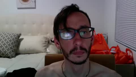 Snapshot of isjustd chatting on 2, 3, 2025 isjustd online show from 2, 3, 2025