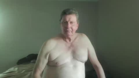 island625103 online show from 30, 9, 2025