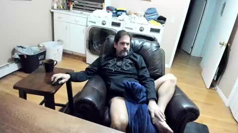 Snapshot of islandguy70 chatting on 16, 12, 2025 Jim online show from 16, 12, 2025