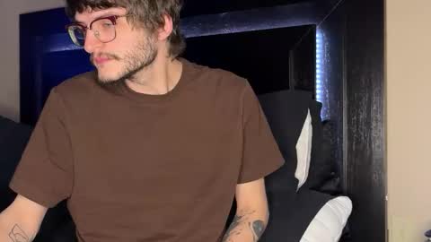 isocialmedia online show from 10, 2, 2026