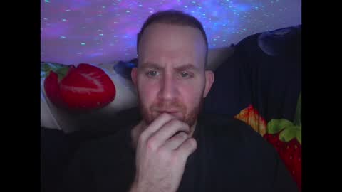 Tall Jewish Ginger DOM online show from 10, 12, 2024