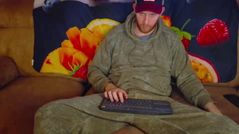 Tall Jewish Ginger DOM online show from 5, 1, 2025