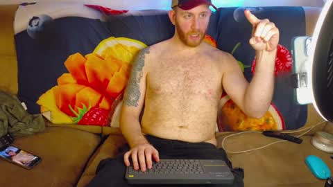 Tall Jewish Ginger DOM online show from 5, 1, 2025