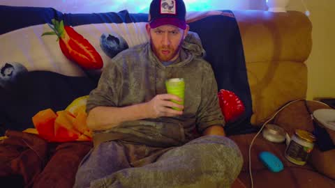 Tall Jewish Ginger DOM online show from 6, 1, 2025