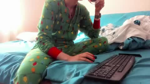 Snapshot of issabelle_69 chatting on 20, 5, 2026 Issabelle online show from 20, 5, 2026
