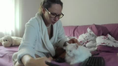 Snapshot of issabelle_69 chatting on 7, 6, 2026 Issabelle online show from 7, 6, 2026