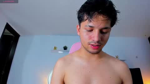 Snapshot of issac_james chatting on 17, 9, 2025 Issac online show from 17, 9, 2025