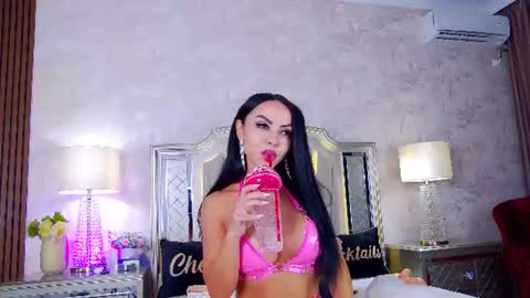 Snapshot of issadorra chatting on 8, 7, 2026 Issadorra online show from 8, 7, 2026