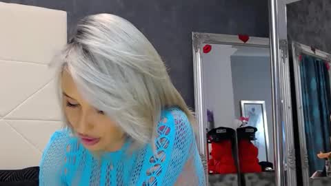 IssaSmyth online show from 17, 3, 2026