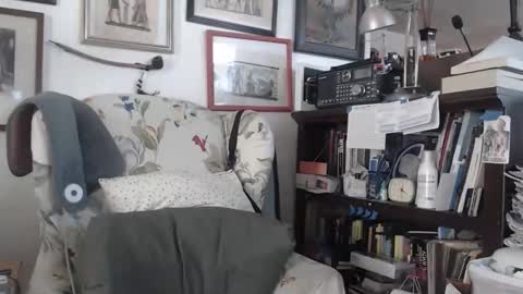 Snapshot of isubmissiveslut chatting on 9, 5, 2026 ImYourBitch online show from 9, 5, 2026