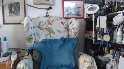 Snapshot of isubmissiveslut chatting on 27, 5, 2026 ImYourBitch online show from 27, 5, 2026