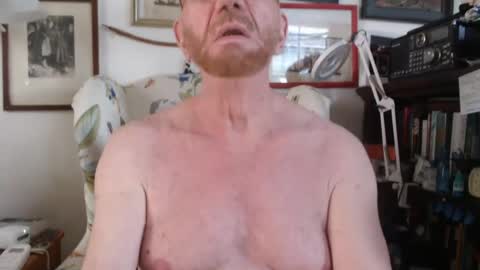 Snapshot of isubmissiveslut chatting on 15, 6, 2026 ImYourBitch online show from 15, 6, 2026