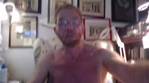 Snapshot of isubmissiveslut chatting on 16, 6, 2026 ImYourBitch online show from 16, 6, 2026