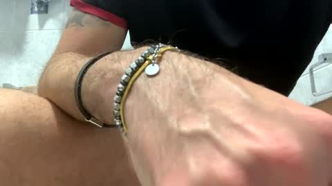 italianbigcock91 online show from 5, 1, 2025